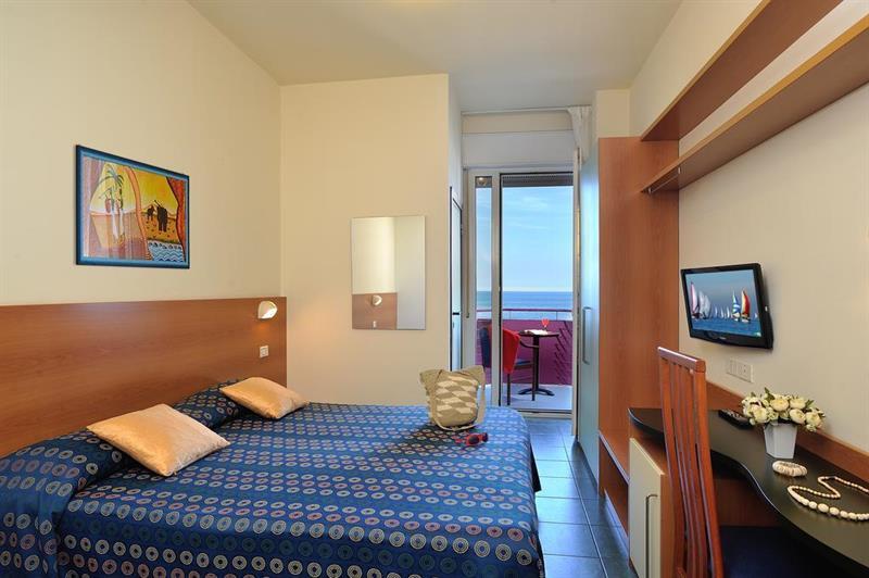 Hotel Atlantic Vista Mare Pesaro Exteriör bild