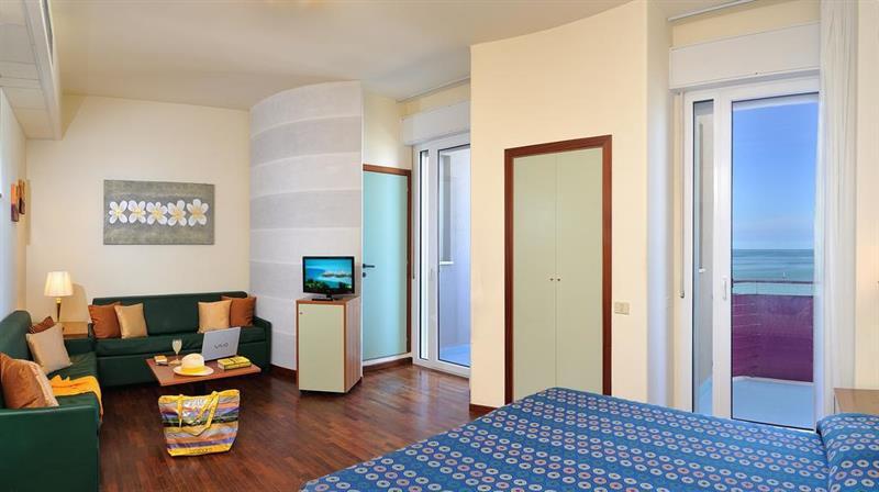 Hotel Atlantic Vista Mare Pesaro Exteriör bild